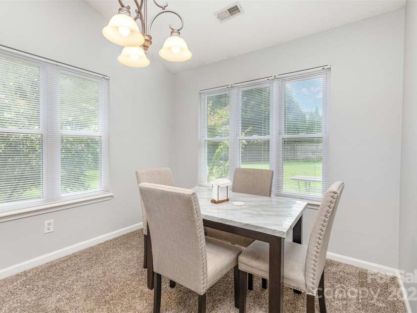 9101 Merlot Lane, Charlotte, NC 28269.  MLS# CAR4288767, YatesRealty ID 30026. 