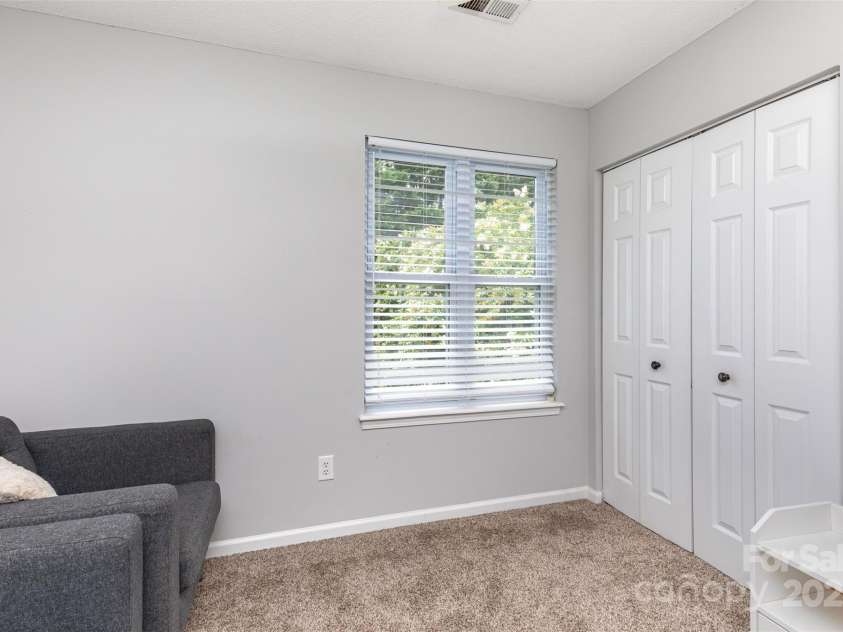 9101 Merlot Lane, Charlotte, NC 28269.  MLS# CAR4288767, YatesRealty ID 30026. 