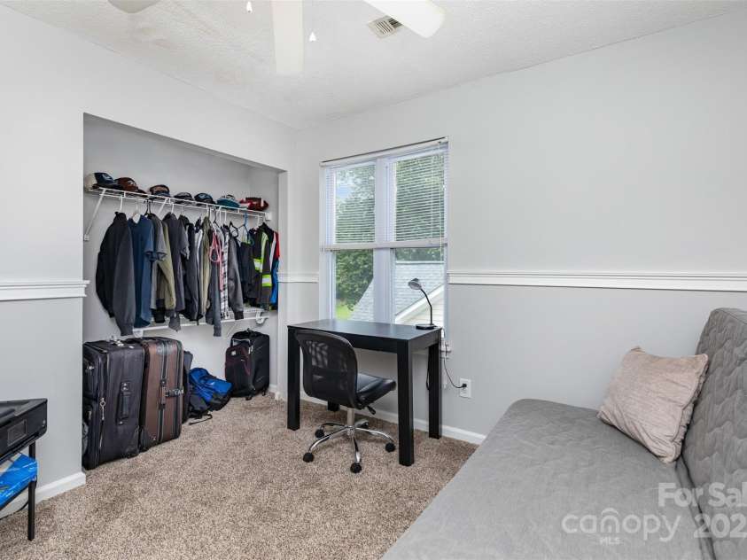 9101 Merlot Lane, Charlotte, NC 28269.  MLS# CAR4288767, YatesRealty ID 30026. 