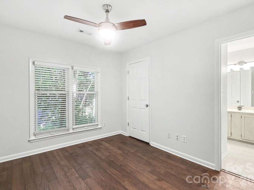2515 Dilworth Heights Lane, Charlotte, NC 28209.  MLS# CAR4388904, YatesRealty ID 30027. Second bedroom