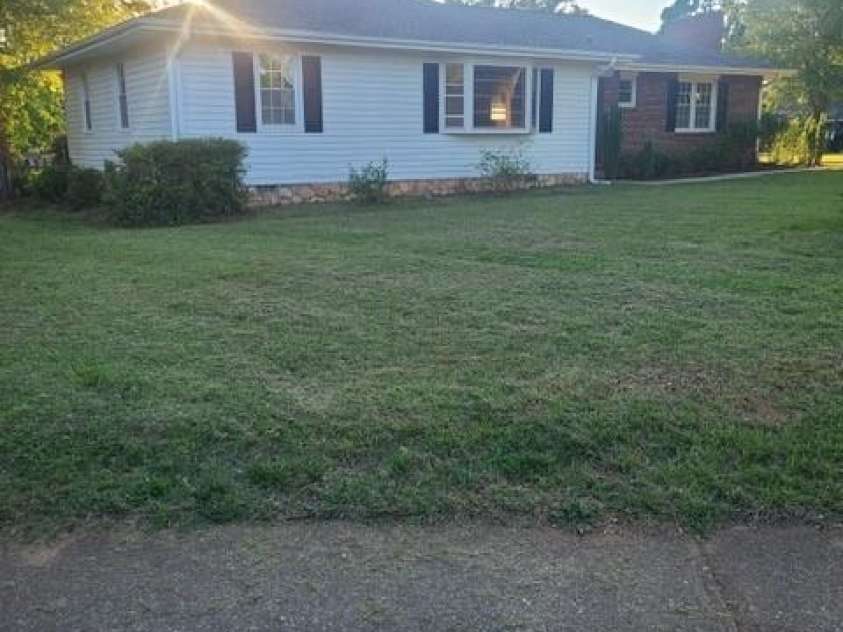 520 Lucerne Drive, Spartanburg, SC 29302.  MLS# CAR4257938, YatesRealty ID 3003. 