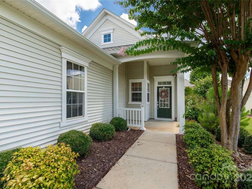 19224 Mallard Drive, Fort Mill, SC 29707.  MLS# CAR4286876, YatesRealty ID 30030. Front Entrance