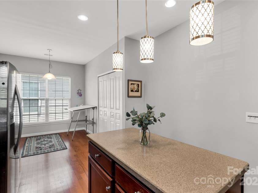 19224 Mallard Drive, Fort Mill, SC 29707.  MLS# CAR4286876, YatesRealty ID 30030. Kitchen