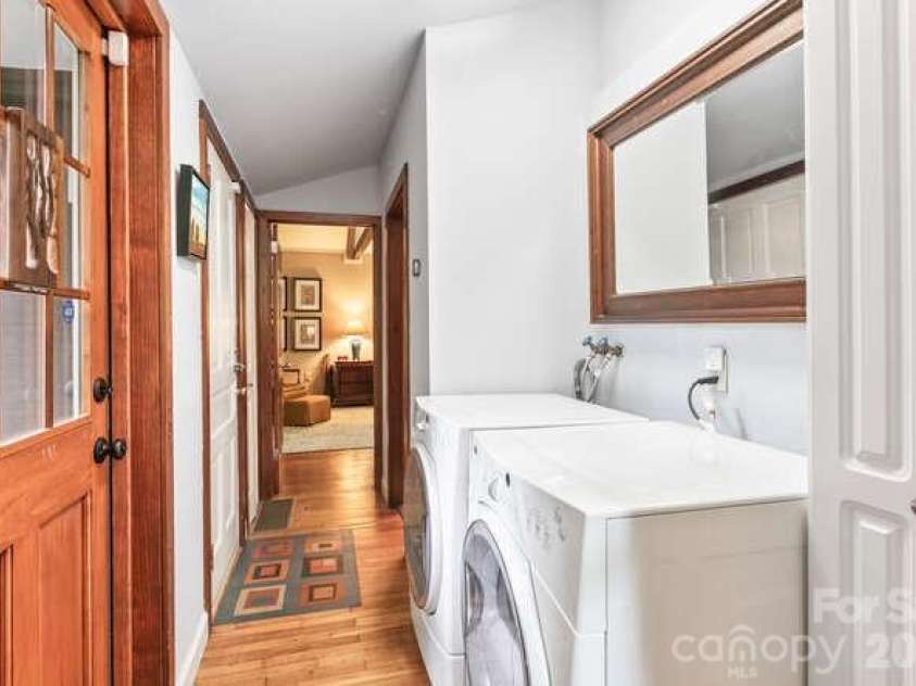 20 Deva Glen Road, Asheville, NC 28804.  MLS# CAR4366787, YatesRealty ID 30030. 