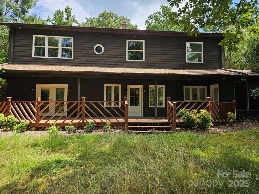 139 Wanderless Lane, Taylorsville, NC 28681.  MLS# CAR4286866, YatesRealty ID 30032. South Side