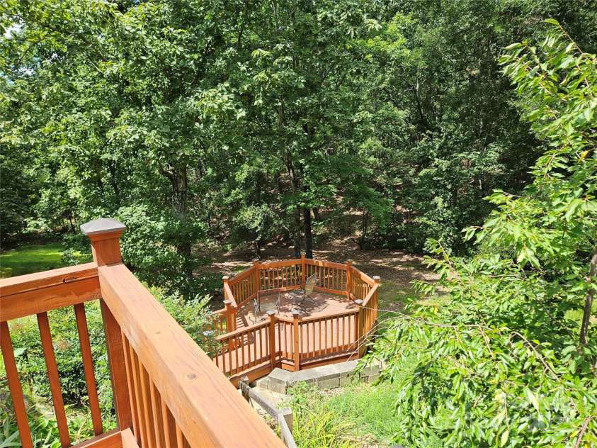 139 Wanderless Lane, Taylorsville, NC 28681.  MLS# CAR4286866, YatesRealty ID 30032. Viewing Deck