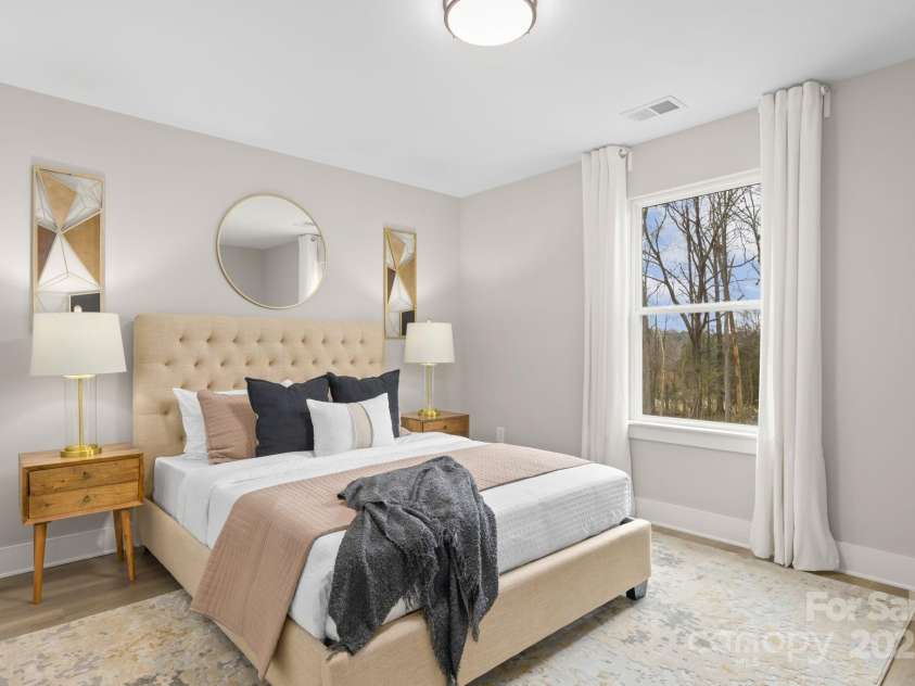 5115 Carden Drive, Charlotte, NC 28227.  MLS# CAR4250406, YatesRealty ID 30033. 2nd Bedroom