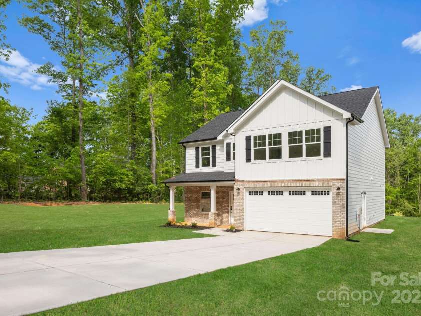 5115 Carden Drive, Charlotte, NC 28227.  MLS# CAR4250406, YatesRealty ID 30033. Front of the House