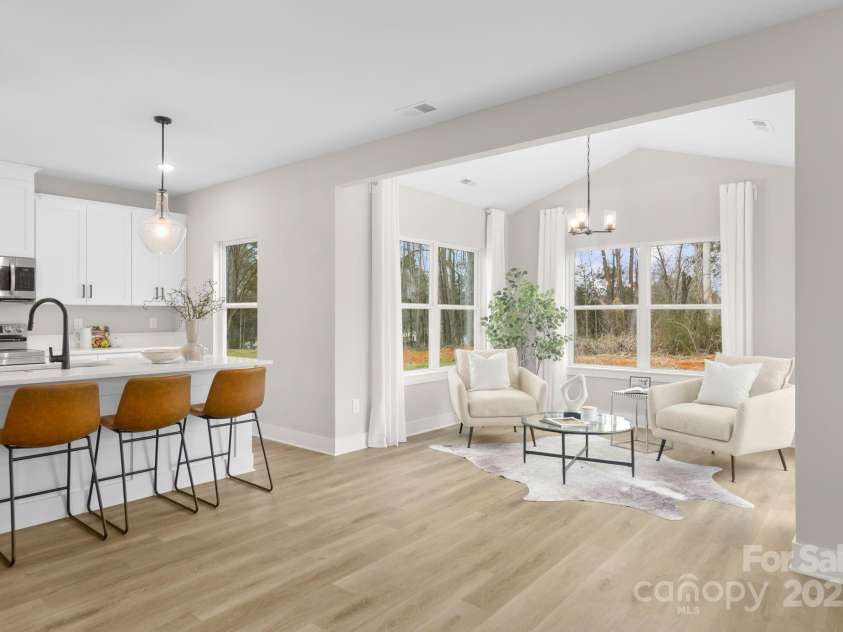 5115 Carden Drive, Charlotte, NC 28227.  MLS# CAR4250406, YatesRealty ID 30033. Kitchen / Sunroom