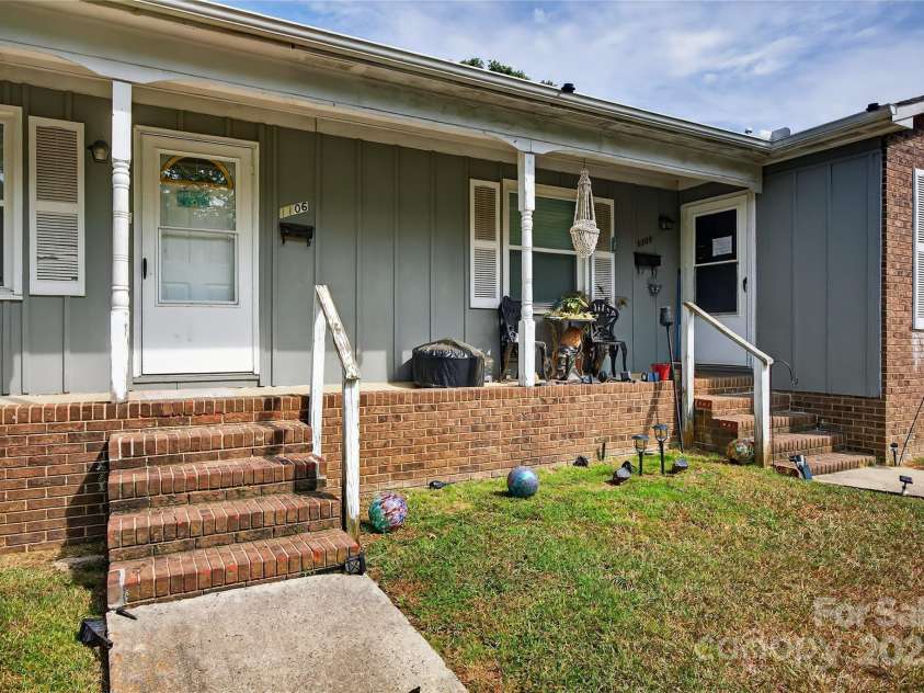 1108 & 1106 Church Street, Salisbury, NC 28144.  MLS# CAR4286629, YatesRealty ID 30034. 