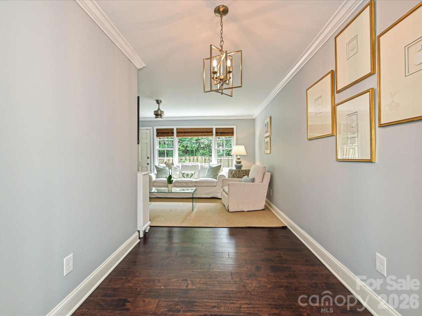 4611 Hedgemore Drive, Charlotte, NC 28209.  MLS# CAR4335410, YatesRealty ID 30034. Dining Room