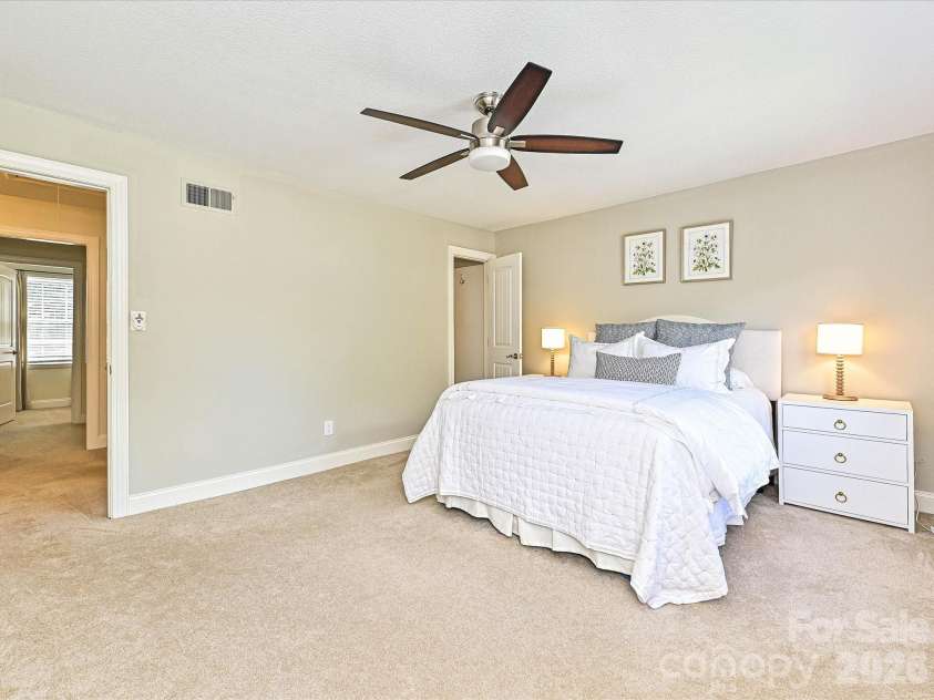 4611 Hedgemore Drive, Charlotte, NC 28209.  MLS# CAR4335410, YatesRealty ID 30034. Primary Bedroom