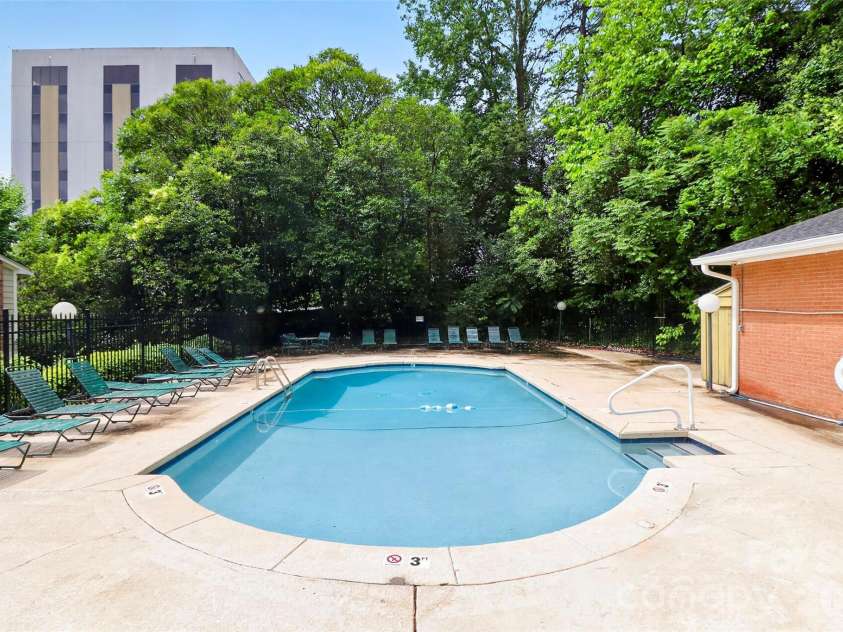 4611 Hedgemore Drive, Charlotte, NC 28209.  MLS# CAR4386430, YatesRealty ID 30034. 