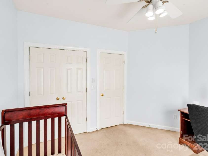 5238 Downing Creek Drive, Charlotte, NC 28269.  MLS# CAR4272595, YatesRealty ID 30035. 