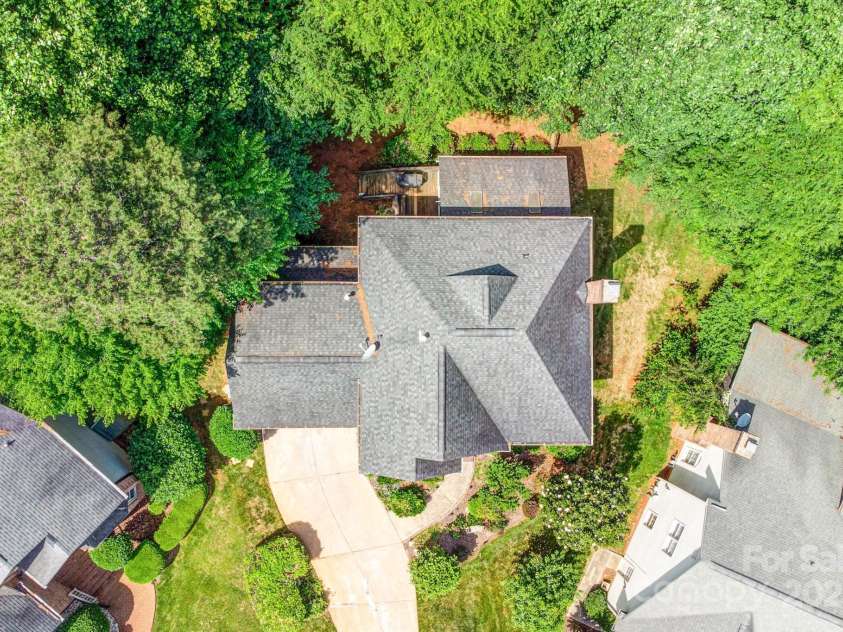 5238 Downing Creek Drive, Charlotte, NC 28269.  MLS# CAR4272595, YatesRealty ID 30035. 