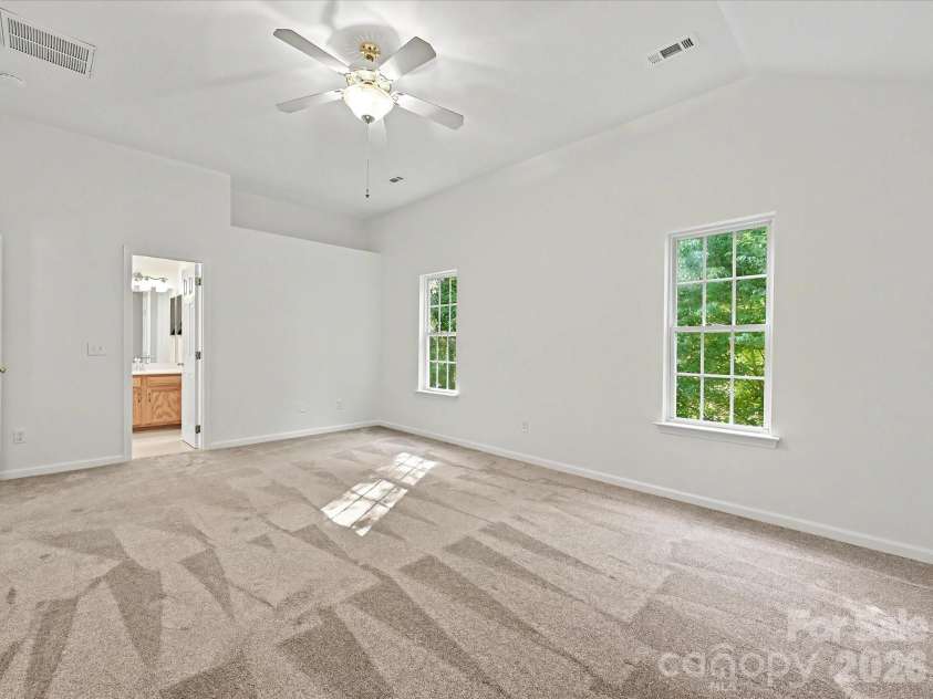 9132 Royal Highlands Court, Charlotte, NC 28277.  MLS# CAR4379058, YatesRealty ID 30035. 