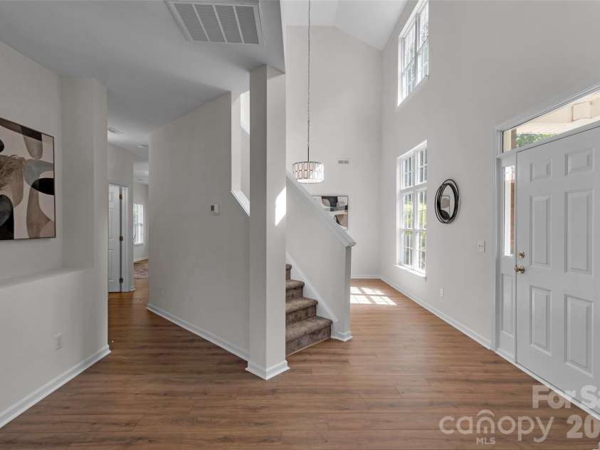 9132 Royal Highlands Court, Charlotte, NC 28277.  MLS# CAR4420335, YatesRealty ID 30035. 