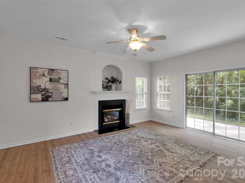 9132 Royal Highlands Court, Charlotte, NC 28277.  MLS# CAR4420335, YatesRealty ID 30035. 