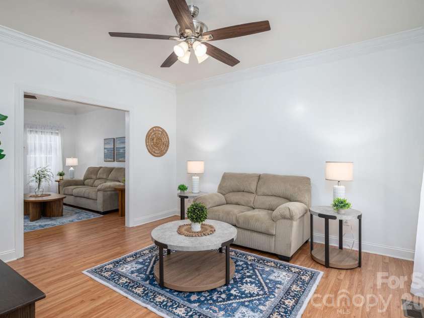 1535 20th Avenue Place, Hickory, NC 28601.  MLS# CAR4381729, YatesRealty ID 30037. 