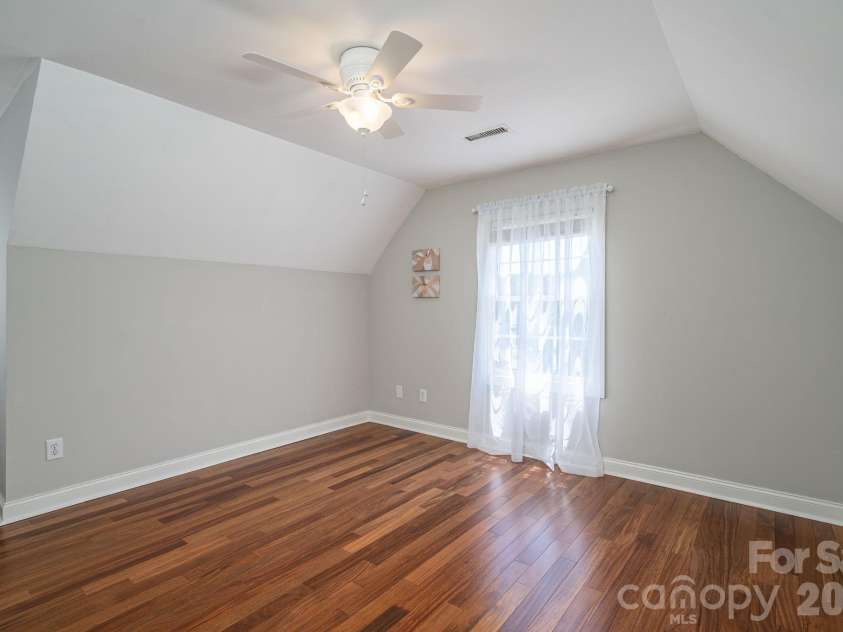 1535 20th Avenue Place, Hickory, NC 28601.  MLS# CAR4381729, YatesRealty ID 30037. 