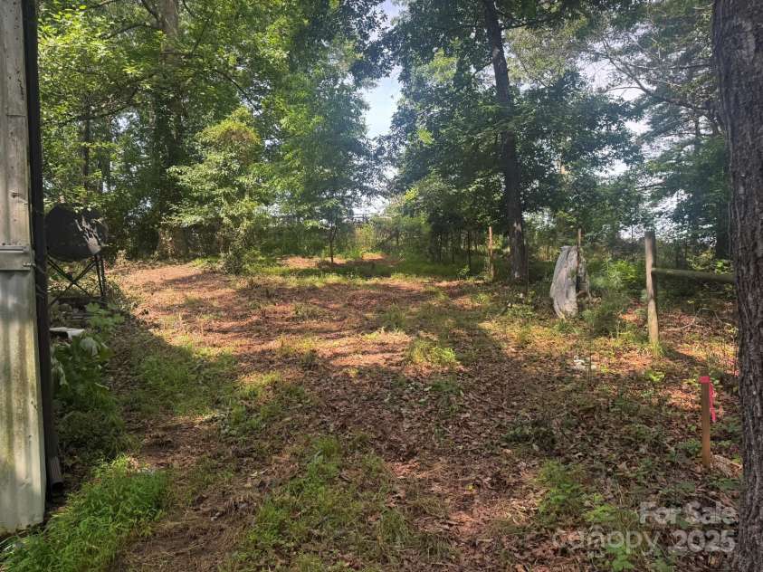 1290 Gardiol Avenue, Valdese, NC 28690.  MLS# CAR4274503, YatesRealty ID 30038. 