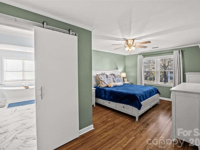 1217 Old Farm Road, Charlotte, NC 28226.  MLS# CAR4353012, YatesRealty ID 3004. 