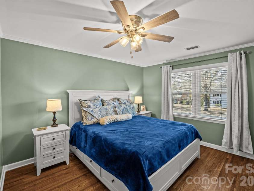 1217 Old Farm Road, Charlotte, NC 28226.  MLS# CAR4353012, YatesRealty ID 3004. 