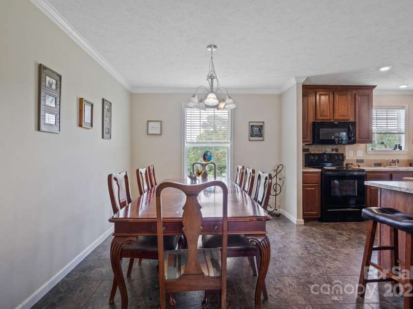 308 Laurel Ridge Drive, Lincolnton, NC 28092.  MLS# CAR4270209, YatesRealty ID 30040. 