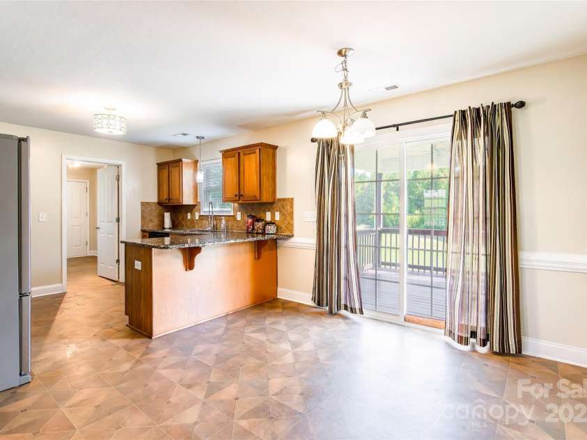 3050 Mccall Meadows Drive, Rock Hill, SC 29730.  MLS# CAR4287366, YatesRealty ID 30041. 