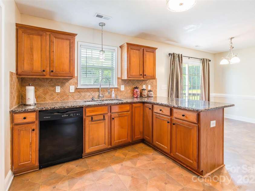 3050 Mccall Meadows Drive, Rock Hill, SC 29730.  MLS# CAR4287366, YatesRealty ID 30041. 