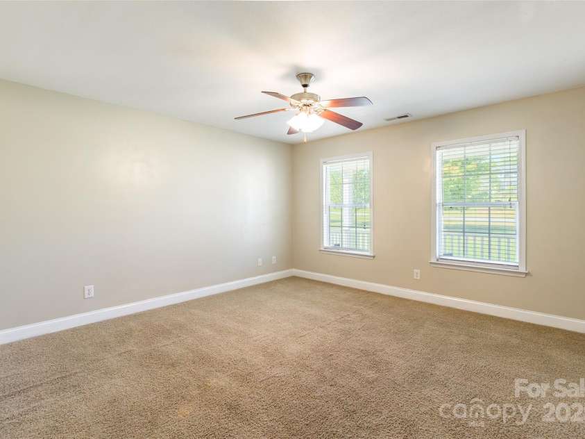 3050 Mccall Meadows Drive, Rock Hill, SC 29730.  MLS# CAR4287366, YatesRealty ID 30041. 