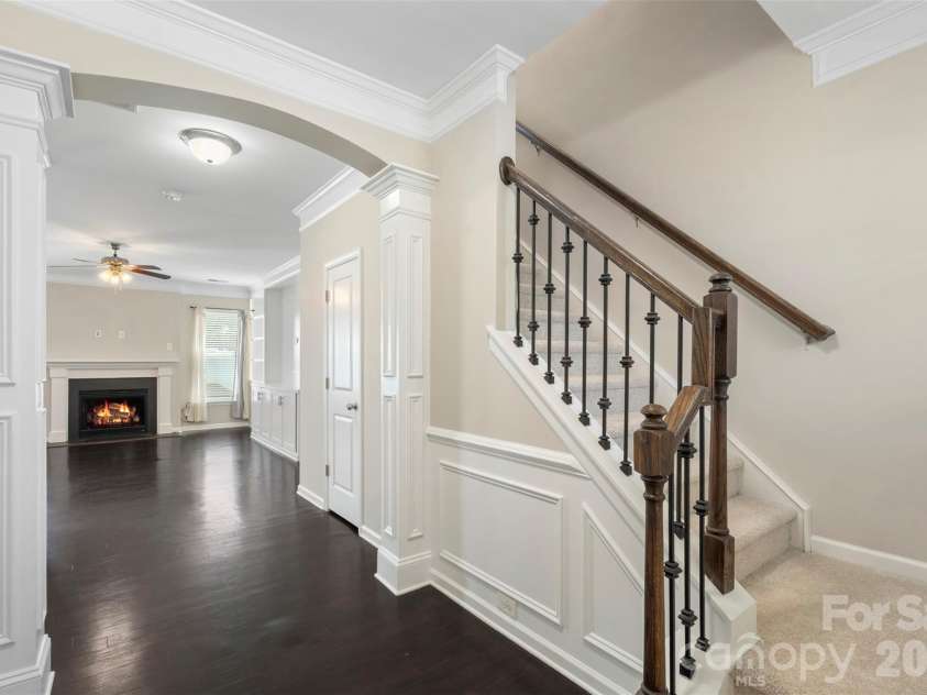 540 Rough Hewn Lane, Rock Hill, SC 29730.  MLS# CAR4383609, YatesRealty ID 30041. Entryway