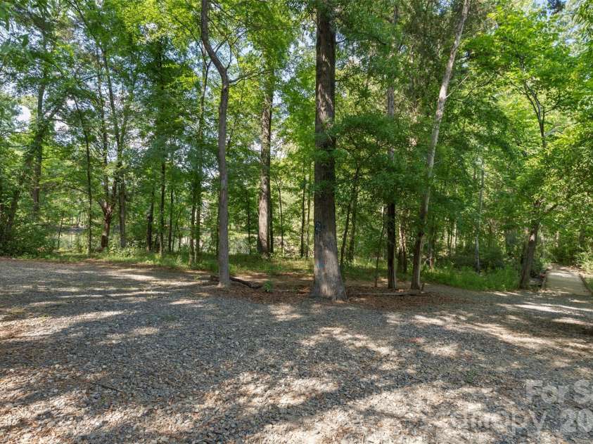 540 Rough Hewn Lane, Rock Hill, SC 29730.  MLS# CAR4383609, YatesRealty ID 30041. Walking trail