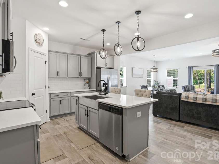 12005 Basking Drive, Charlotte, NC 28214.  MLS# CAR4384590, YatesRealty ID 30042. 