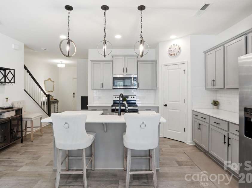 12005 Basking Drive, Charlotte, NC 28214.  MLS# CAR4384590, YatesRealty ID 30042. 