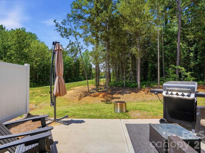 12005 Basking Drive, Charlotte, NC 28214.  MLS# CAR4384590, YatesRealty ID 30042. 