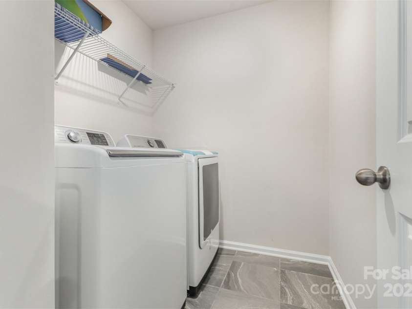 808 Gable Oak Lane, Fort Mill, SC 29708.  MLS# CAR4281348, YatesRealty ID 30042. 