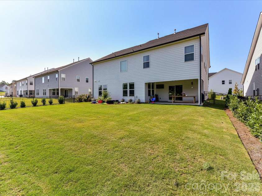 4230 Tournette Drive, Fort Mill, SC 29707.  MLS# CAR4386424, YatesRealty ID 30043. 
