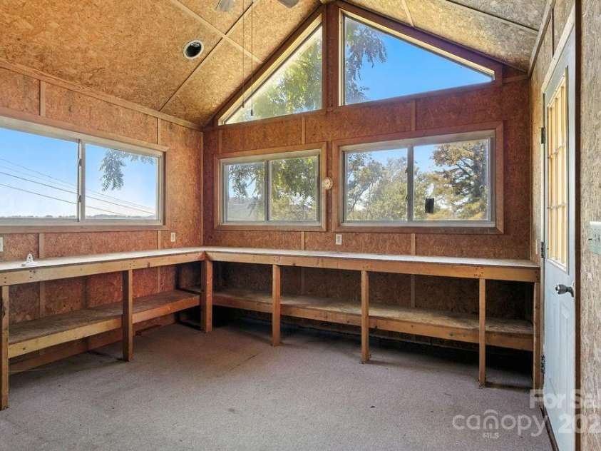 324 Whispering Hills Drive, Hendersonville, NC 28792.  MLS# CAR4270549, YatesRealty ID 30044. 