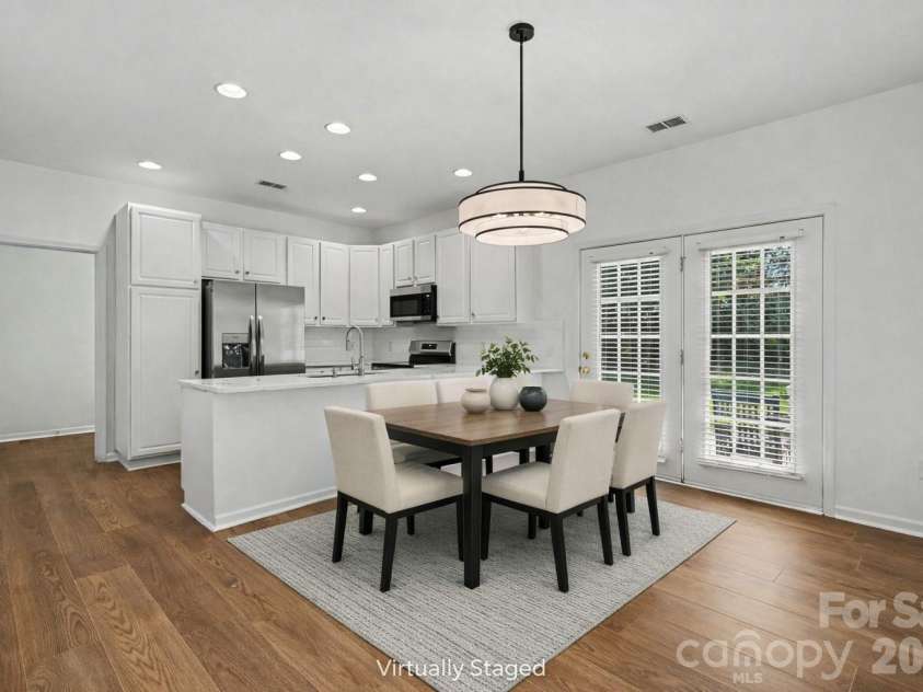 9330 Duckhorn Drive, Charlotte, NC 28277.  MLS# CAR4380843, YatesRealty ID 30044. 