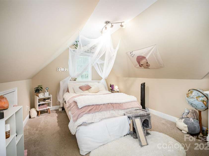 1846 Sam Smith Road, Fort Mill, SC 29708.  MLS# CAR4269840, YatesRealty ID 30046. 