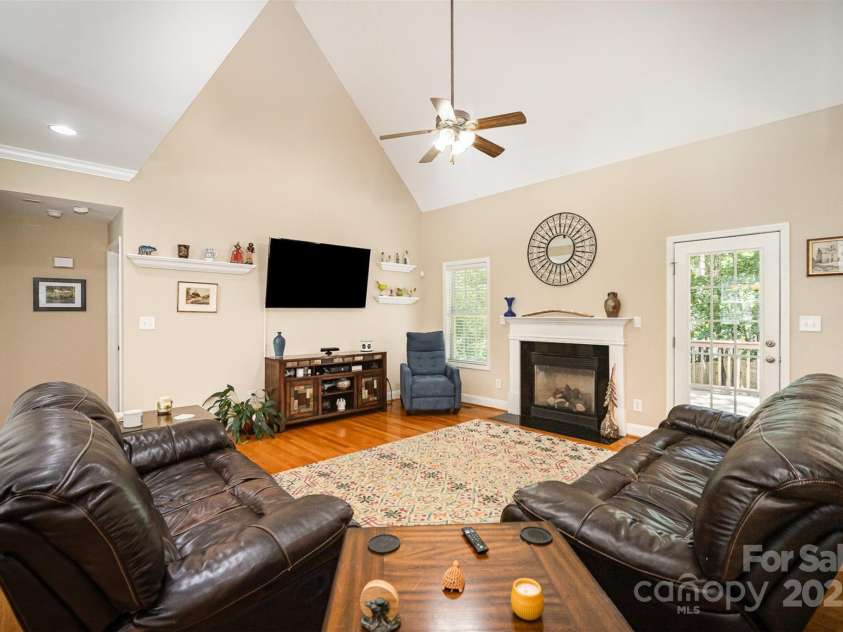 1846 Sam Smith Road, Fort Mill, SC 29708.  MLS# CAR4309996, YatesRealty ID 30046. 