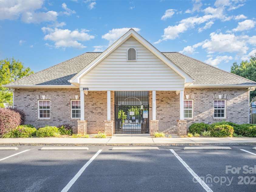 1846 Sam Smith Road, Fort Mill, SC 29708.  MLS# CAR4309996, YatesRealty ID 30046. 