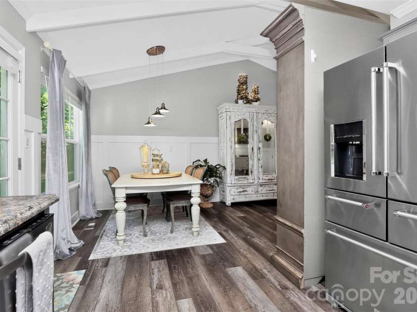 216 Hillside Avenue, Concord, NC 28025.  MLS# CAR4389070, YatesRealty ID 30046. 