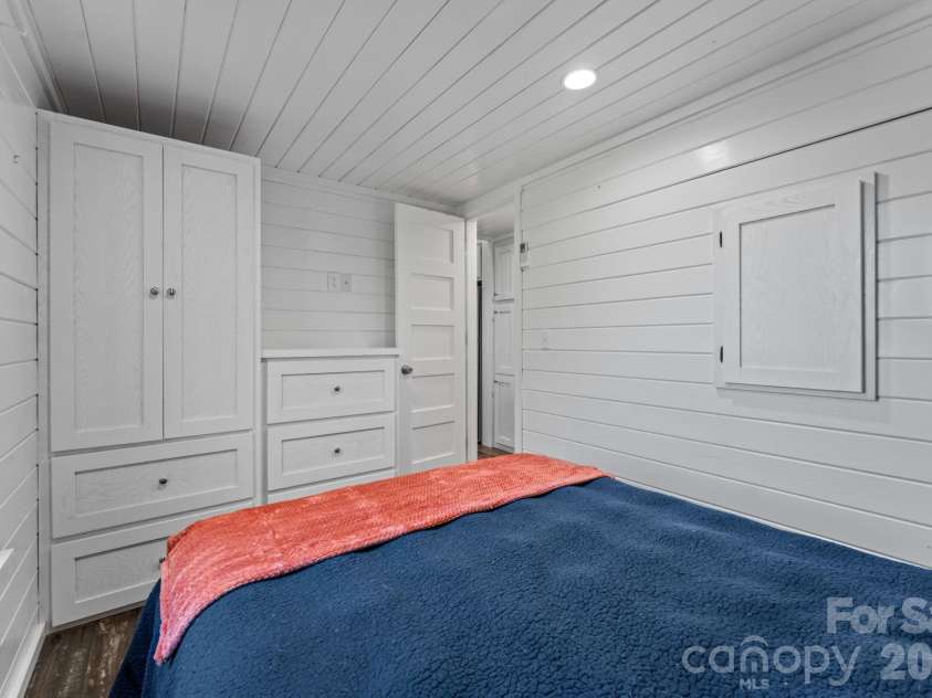 619 Kitchens Branch Road, Sylva, NC 28779.  MLS# CAR4386073, YatesRealty ID 30047. Bedroom
