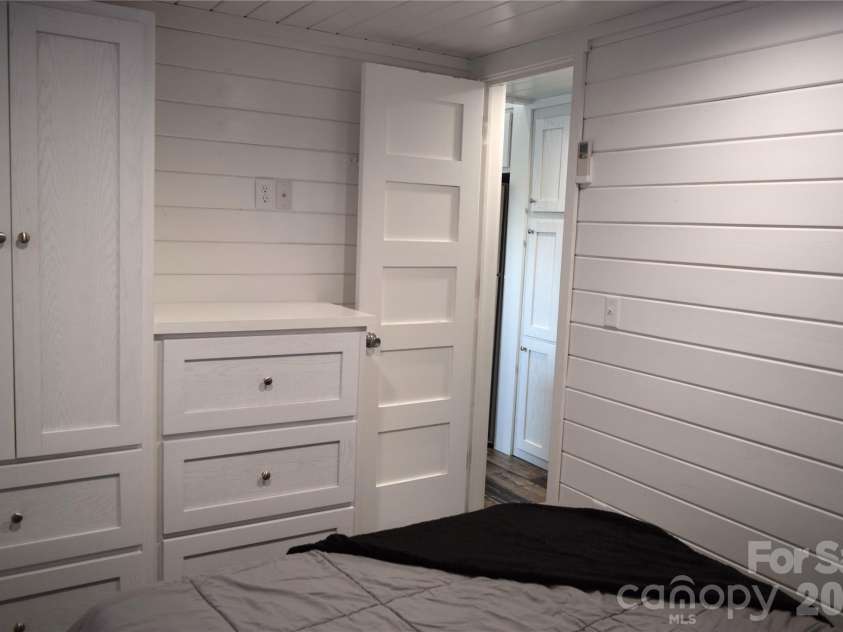 619 Kitchens Branch Road, Sylva, NC 28779.  MLS# CAR4386073, YatesRealty ID 30047. Bedroom