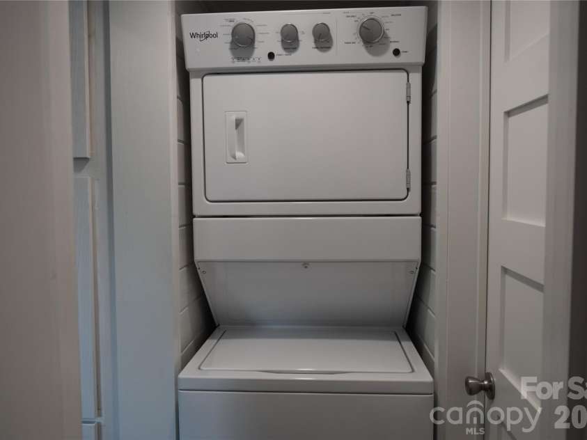 619 Kitchens Branch Road, Sylva, NC 28779.  MLS# CAR4386073, YatesRealty ID 30047. Laundry