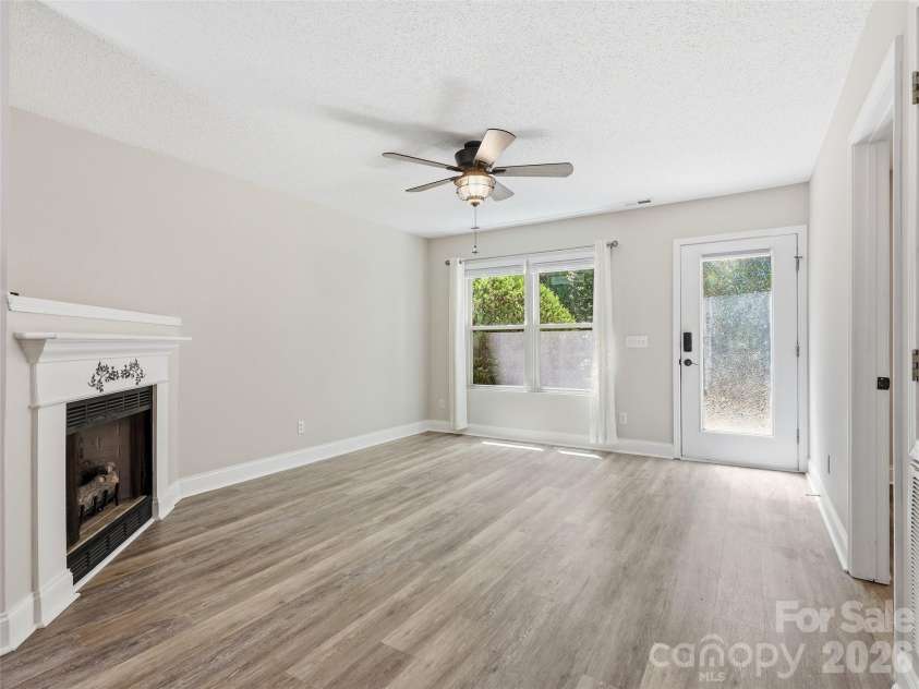 42 Queen Road, Candler, NC 28715.  MLS# CAR4389737, YatesRealty ID 30049. 