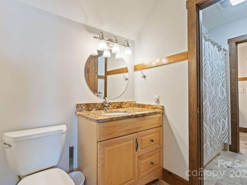 8855 Dog Leg Road, Sherrills Ford, NC 28673.  MLS# CAR4282298, YatesRealty ID 30050. 