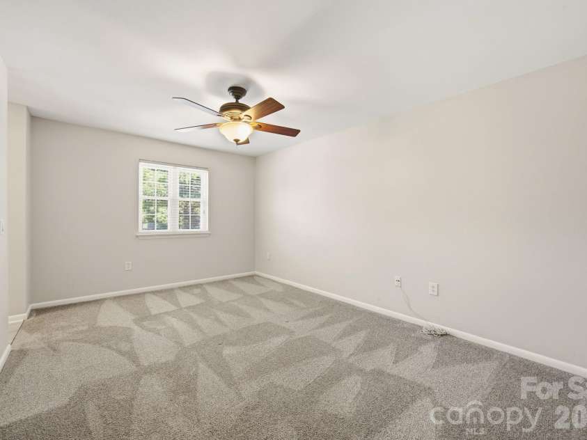 3132 Heathstead Place, Charlotte, NC 28210.  MLS# CAR4389913, YatesRealty ID 30051. 